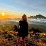 sashajaneyoga profile picture