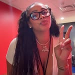 selfie.kelsi profile picture