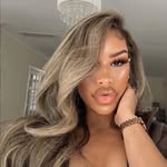sheglows.sl profile picture