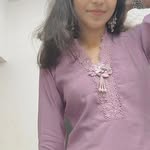 shrutislayyy_ profile picture
