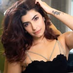 simrithibathija profile picture