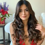 stylewithsurie profile picture