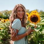 tallblondebell profile picture