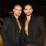thecastillotwins profile picture