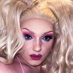 the_holly_woods profile picture
