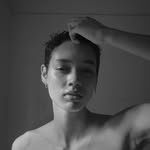 theloneblackrose profile picture