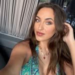 trianadealba profile picture