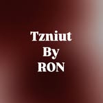 tzniut_byron profile picture