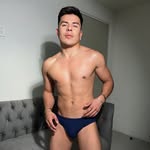 valeraleoo profile picture