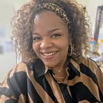 vee_zakia profile picture