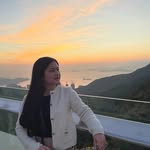 vhiinaprasetya profile picture