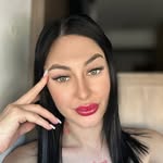 vitoriakronmeyer profile picture