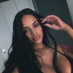 vnellz profile picture