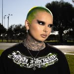 zhavia