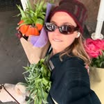 zoemessinger profile picture