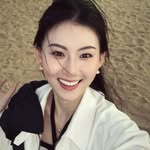 zora_lyy profile picture